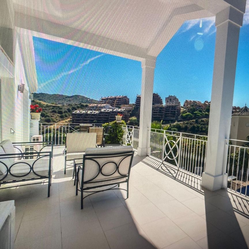 Casa o chalet de alquiler en Santa María - Photo 1