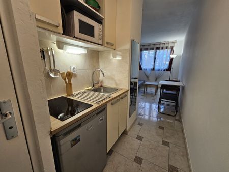 Location Appartement 1 pièce 18m² AIX EN PROVENCE 90ème - Photo 5