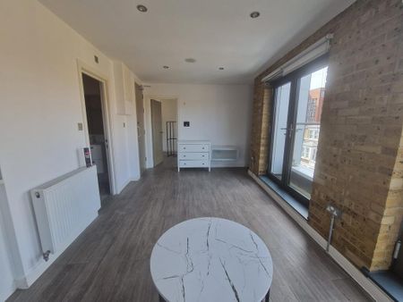 1 bedroom flat to rent - Photo 5