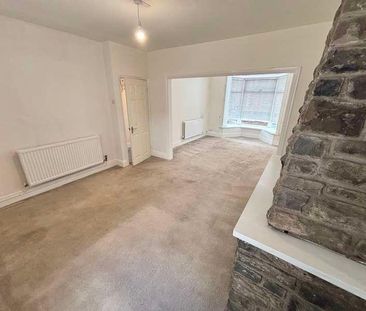 Wainfelin Ave, Pontypool, NP4 - Photo 2
