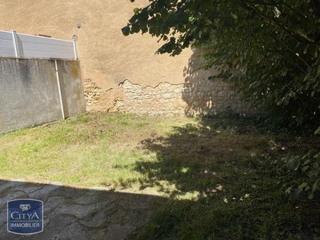 Location Appartement 2 pièces 47m² ST BENOIT 86280 - Photo 5