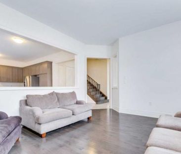 For Lease - 3151 Buttonbush Trail, Oakville, Ontario - Photo 2