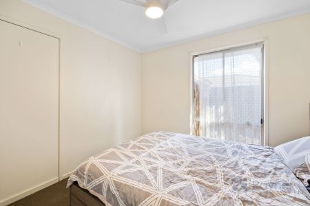 Classic 3 bedroom home, located in Darley - Photo 3