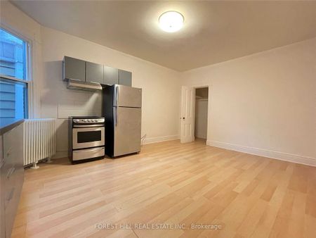 For Lease - 67 Brunswick Avenue Unit# 2, Toronto, Ontario - Photo 3