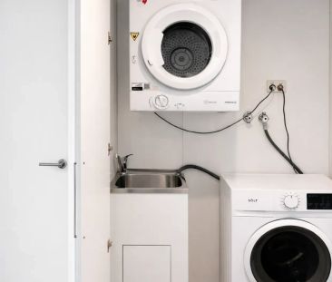 Premium 1-Bedroom Apartment + Open Study & Storage | Hurstville - Photo 6