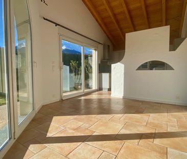 Location - Spacieux appartement de 4.5 pièces avec grand jardin pri... - Photo 6