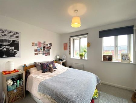 Beatrix Place, Horfield, Bristol, BS7 0AE - Photo 2