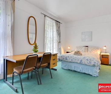 STUDENT ACCOMMODATION, 4 College Terrace, Derry/Londonderry, BT48 7NZ - Photo 2