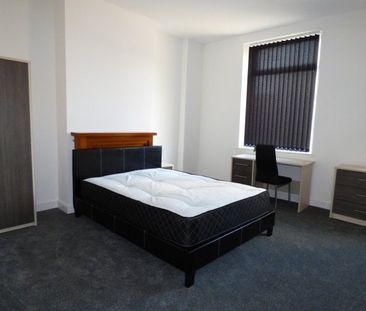 Room 3, Brierley Street, Bury - Photo 2