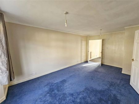 3 bedroom end of terrace house to rent - Photo 4
