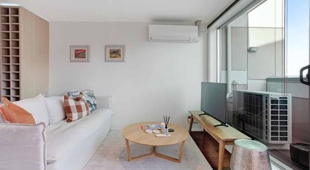 Stylish Ponsonby Living – 3 Bedrooms, 2 Bathrooms, Fully Furnished! - Photo 2