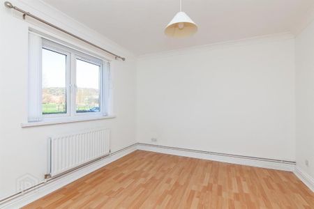 7b Ardmillan Drive, Newtownabbey, BT37 9AZ - Photo 5