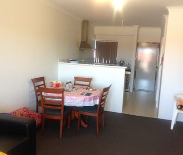 6/144 Canna Drive, Canning Vale, WA 6155 - Photo 4