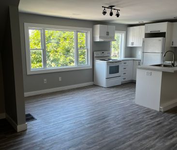 For Lease - 9 Gunn Street Unit# 1, Barrie, Ontario - Photo 4