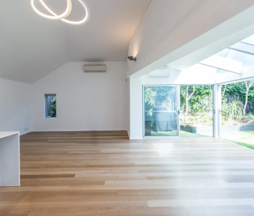 Executive Four Bedroom Home - Photo 4