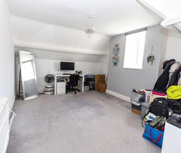 2 bedroom maisonette to rent - Photo 5