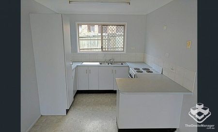 Spacious 2-Bedroom Unit in Logan Central! - Photo 3