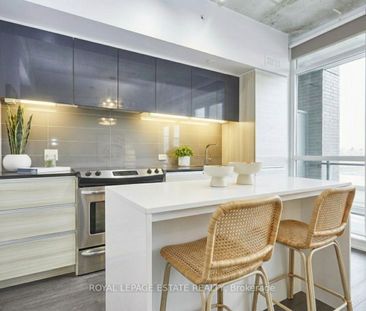Carlaw Lofts 1190 , #525 - Photo 6