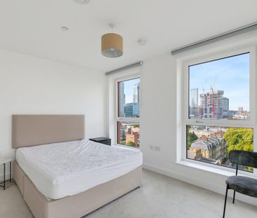 3 bedroom flat to rent - Photo 6