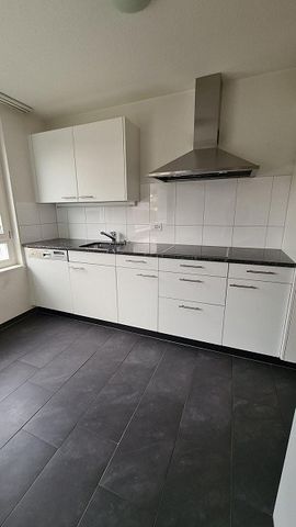 Moderne 3.5 Z-W à 104 m² in Familienfreundlichen Liebefeld Quartier - Photo 2