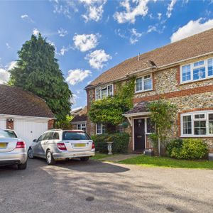 The Lea, Wokingham The Lea, Wokingham - Photo 3