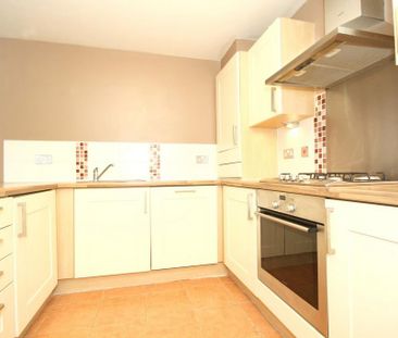 2 bedroom flat to rent - Photo 6