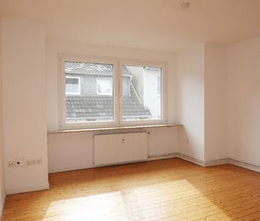 Neuvermietung nach Renovierung! Ca. 57 m² große 2-Zimmerwohnung mit... - Foto 1