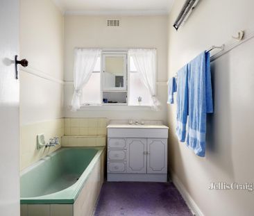 121 Mackie Road, Bentleigh East - Photo 4