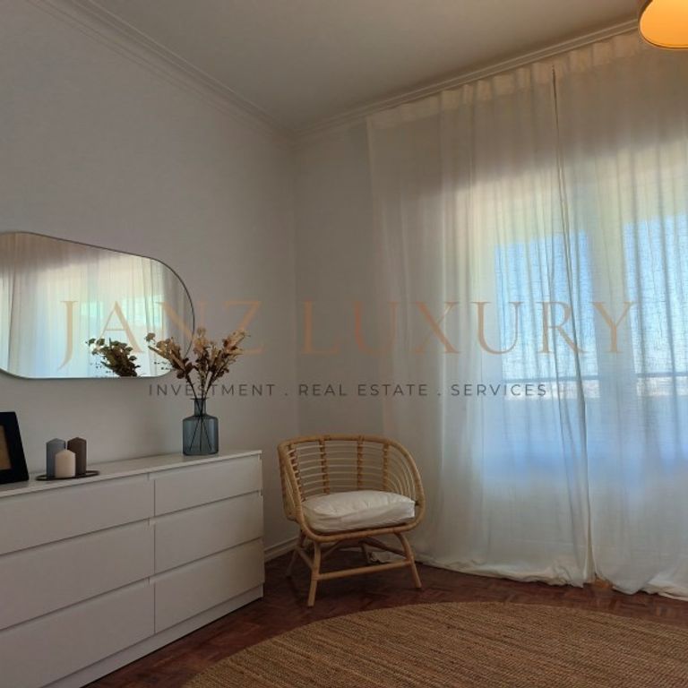 2 room luxury Flat for rent in Oeiras, Lisbon - Photo 1