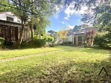 Huge Two Bedroom with Parking - Photo 4