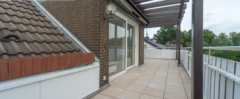 Sanierte 2-Zimmer-Wohnung mit großer Dachterrasse in ruhiger Lage von Hamm zu vermieten! - Photo 1