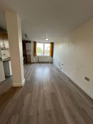 1 Bed Flat, Shipwright House Boulcott Street, E1 - Photo 1