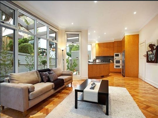 11 Ashe Grove TOORAK - Photo 1