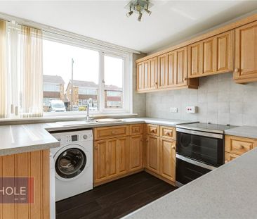 3 bedroom link detached house to rent - Photo 2