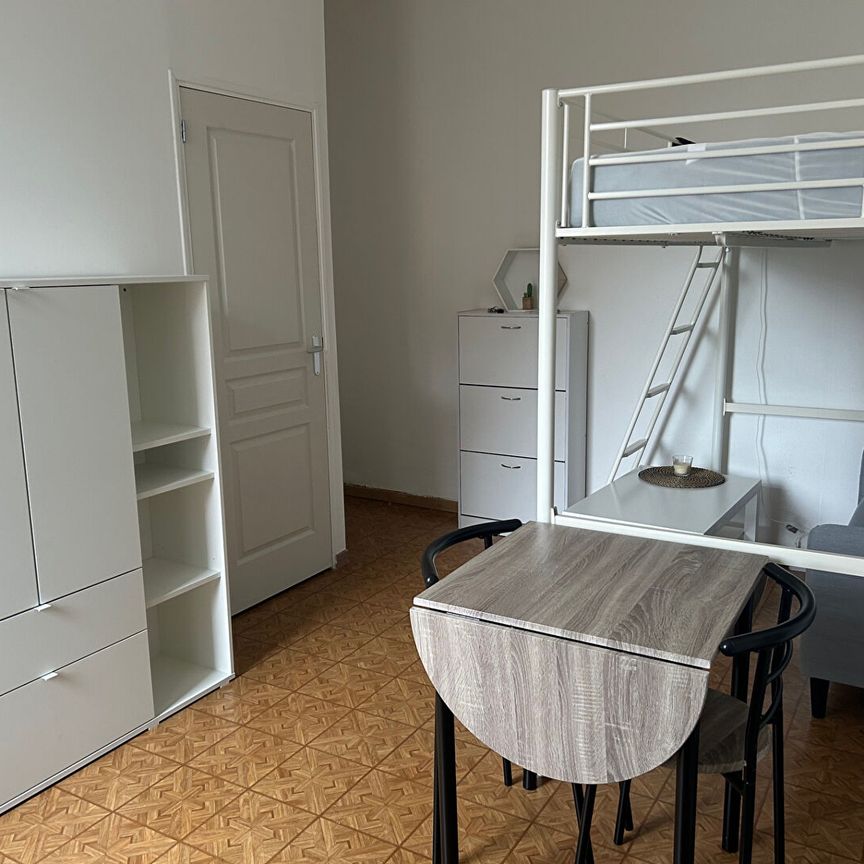 Studio de 17,55 m², - Photo 1