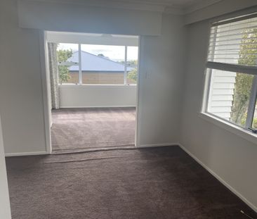 42 Awanui Street, Merrilands - Photo 2