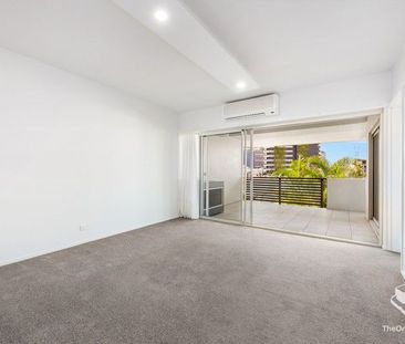 Welcome to 45/258 Arthur Street! - Photo 4