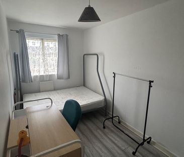 Room in a Shared House, Orange Grove, E11 - Photo 3