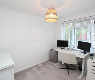 3 bedroom terraced house to rent - Photo 4