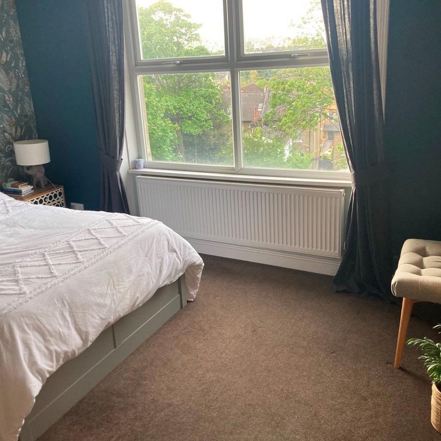 1 Bed Flat, Broxholm Road, SE27 - Photo 1