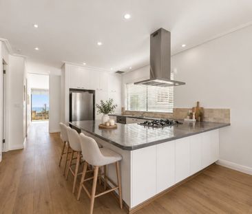 Versatile dual level living with coastal views - Photo 5
