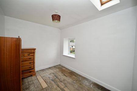 12 James Street, Newtownards, BT23 4DY - Photo 3