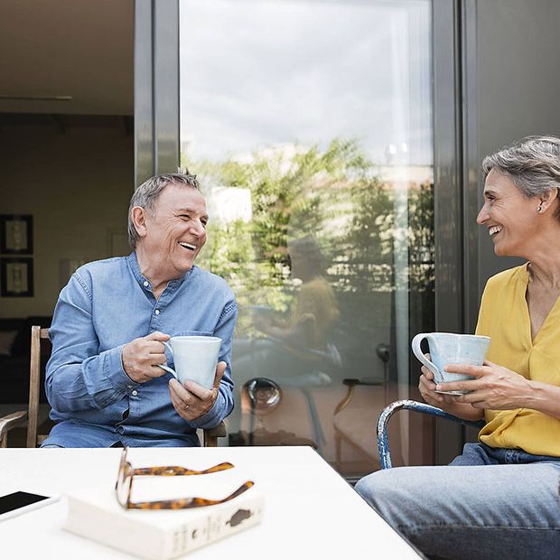 Top modernisierte Erdgeschoss-Wohnung mit großem Wohnzimmer - Photo 1