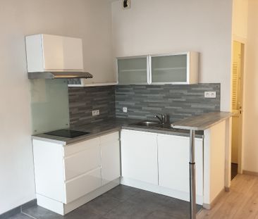 T1 BIS - RUE VICTOR HUGO - 34 m² - Photo 1