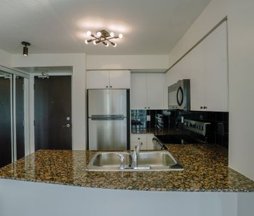 For Lease - 231 Fort York Boulevard Unit# 1904, Toronto, Ontario - Photo 4