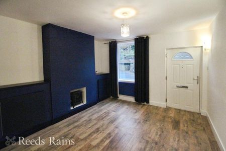 3 bedroom terraced house to rent - Photo 4