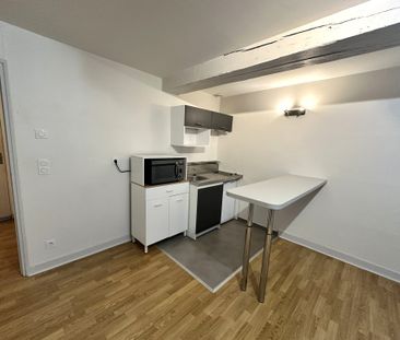 Appartement F1 à louer sur Troyes dans le département de l'Aube - Photo 2