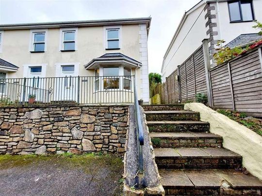 Carn Brea Village, Redruth, TR15 - Photo 1