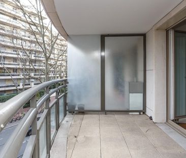 location Appartement T2 DE 48.7m² À LEVALLOIS PERRET - Photo 1