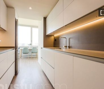 3 room luxury Flat for rent in Barcelona, Catalonia - Photo 2